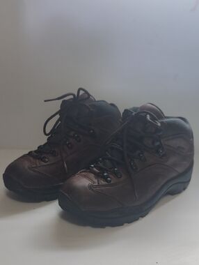 Vasque Gore Tex brown hiking boots sz 8 mens